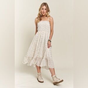 ADORA Smocked Floral Ruffled Hem Cami Dress🆕